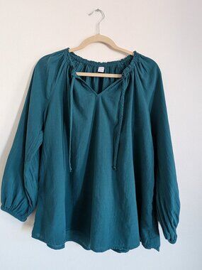 Long sleeve teal blouse